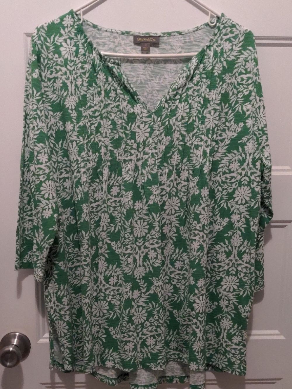 Style & Co Green White Floral 3/4 Sleeve Top 1X